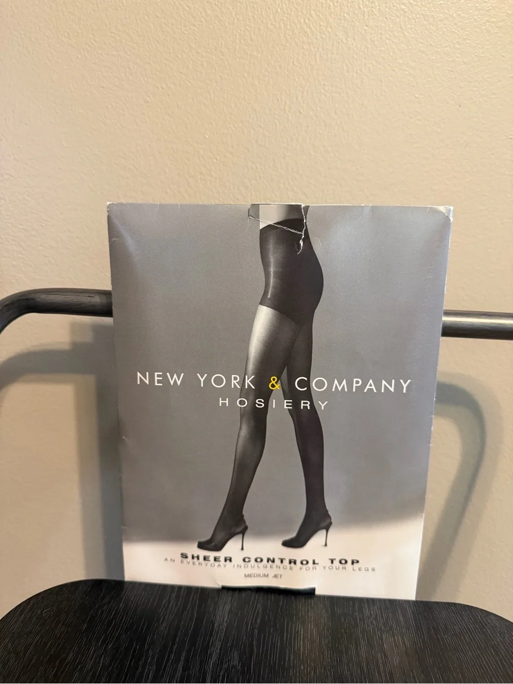 New York & Company Sheer Control Top Pantyhose Medium Jet Black NIP